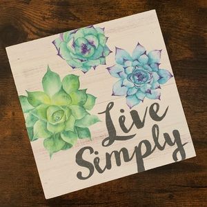5/$25 sale — New Live Simply wood sign